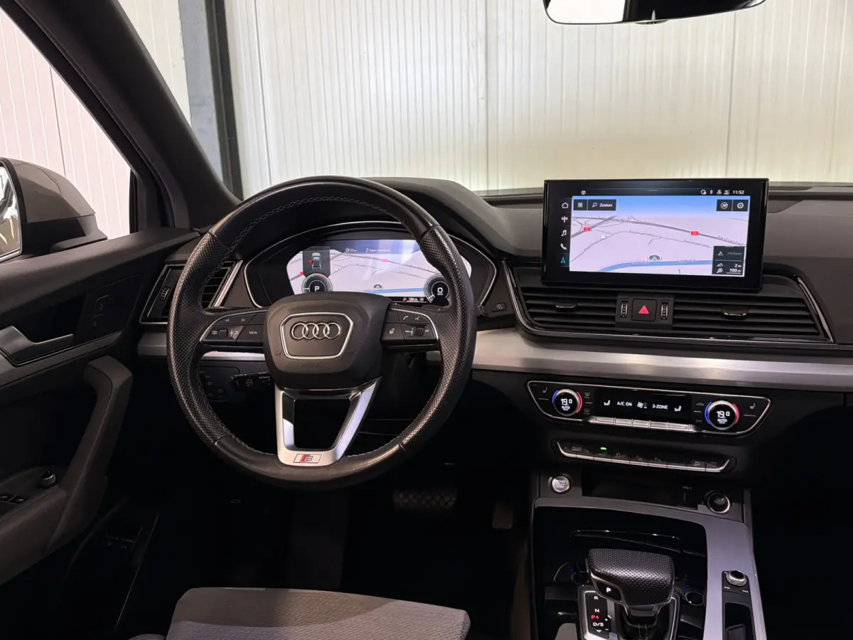 55 TFSIe 367PK HYBRID QUATTRO S-LINE SPORT LEDER/360° CAMERA/LED/NAV/CARPLAY