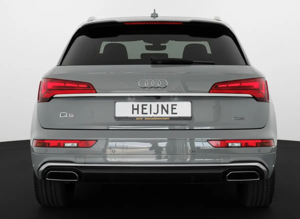 55 TFSIe 367PK HYBRID QUATTRO S-LINE SPORT LEDER/360° CAMERA/LED/NAV/CARPLAY