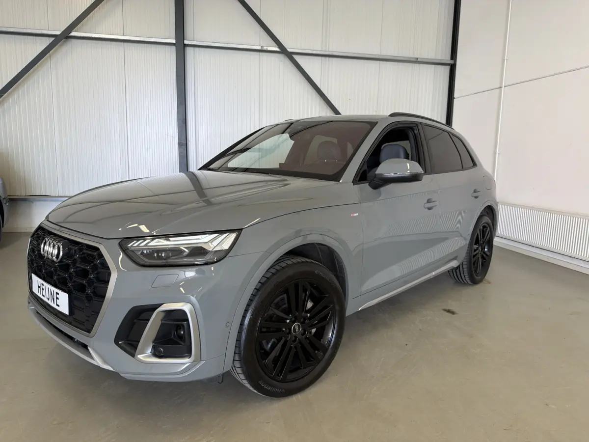55 TFSIe 367PK HYBRID QUATTRO S-LINE SPORT LEDER/360° CAMERA/LED/NAV/CARPLAY
