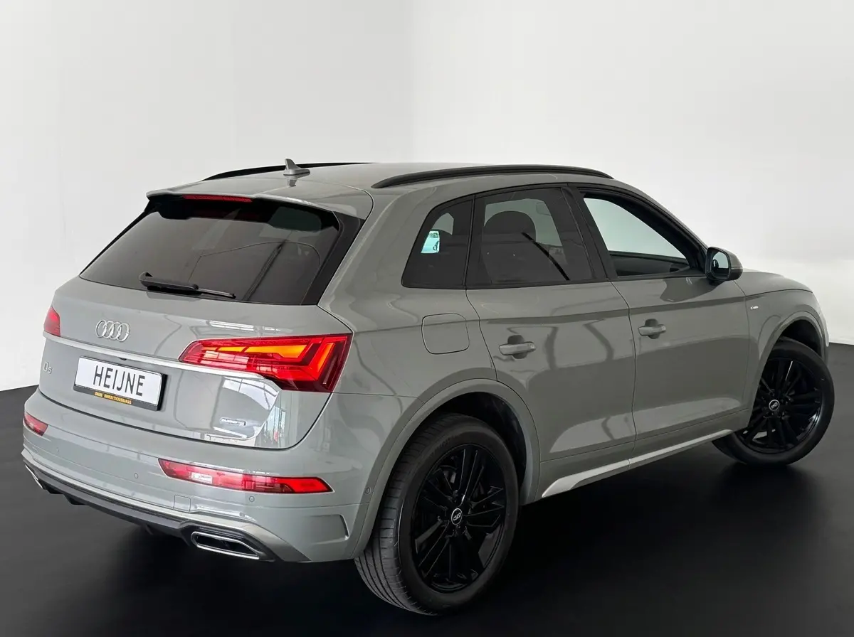 55 TFSIe 367PK HYBRID QUATTRO S-LINE SPORT LEDER/360° CAMERA/LED/NAV/CARPLAY