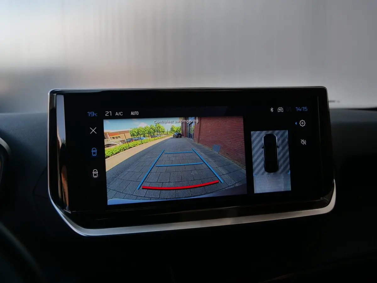 1.2 PureTech 130pk Allure Automaat Camera / Navigatie / Apple Carplay