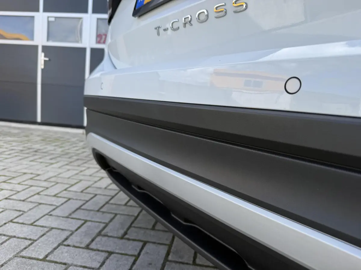 1.0 TSI Life | LED | CarPlay | Adaptive Cruise | Navigatie | Airco