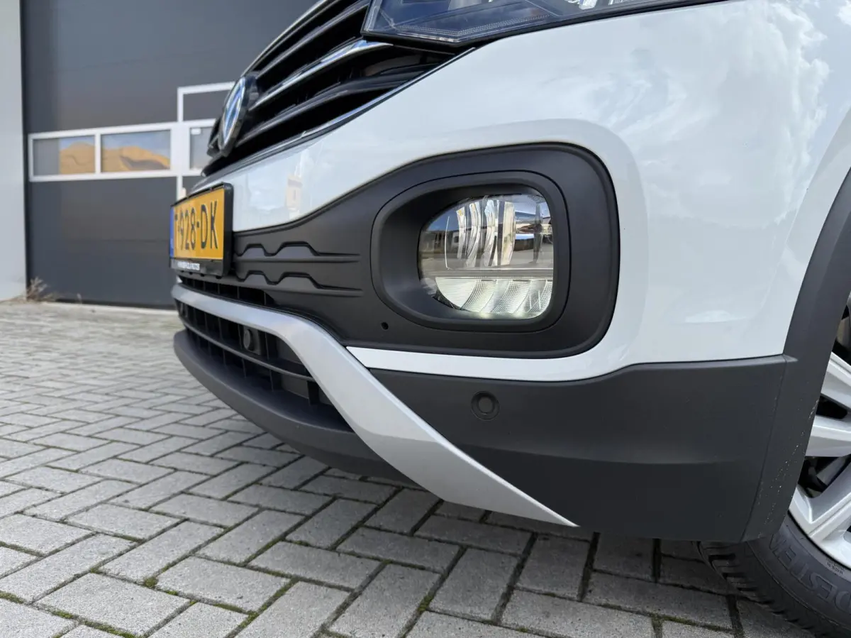1.0 TSI Life | LED | CarPlay | Adaptive Cruise | Navigatie | Airco