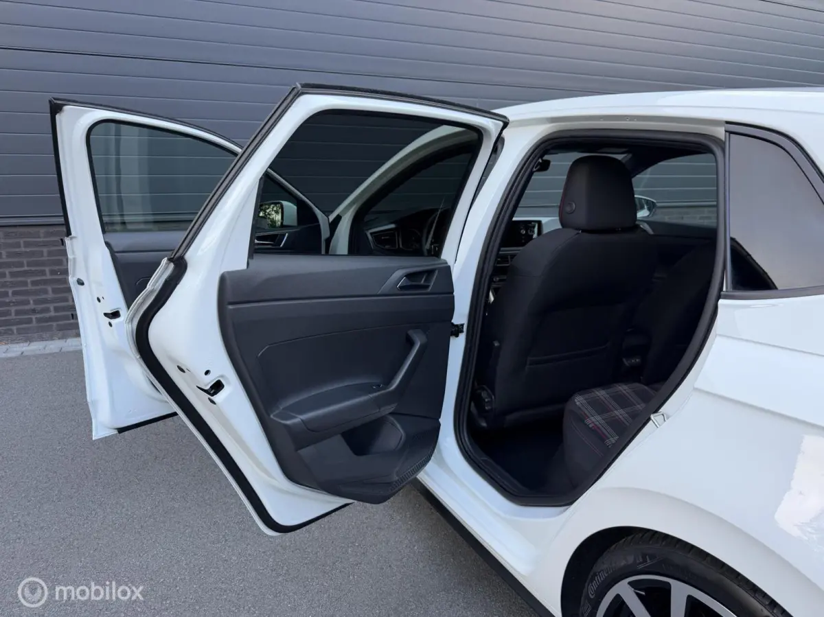 2.0 TSI GTI DSG TOPSTAAT! CLIMA*CARPLAY*ADABCR*ACC*STOELVERW*ENZV..