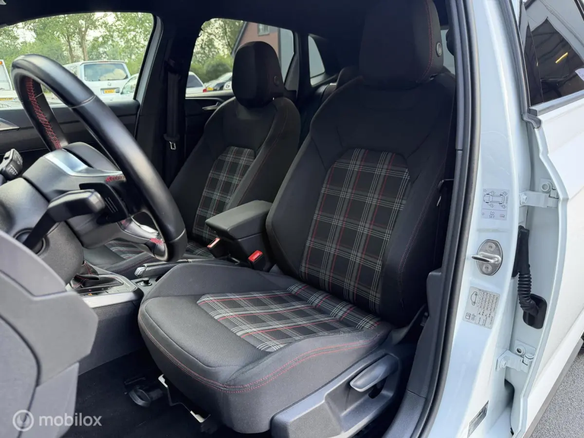 2.0 TSI GTI DSG TOPSTAAT! CLIMA*CARPLAY*ADABCR*ACC*STOELVERW*ENZV..