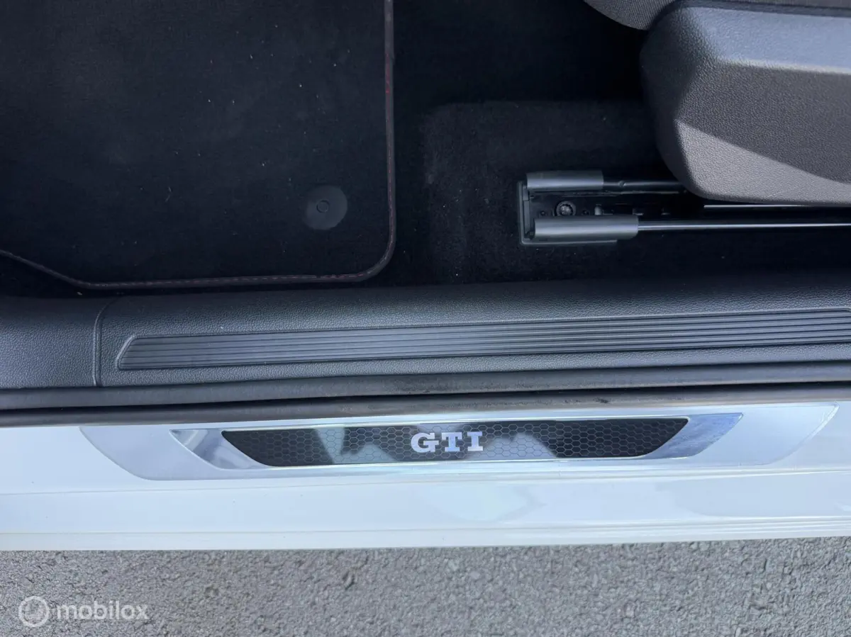 2.0 TSI GTI DSG TOPSTAAT! CLIMA*CARPLAY*ADABCR*ACC*STOELVERW*ENZV..