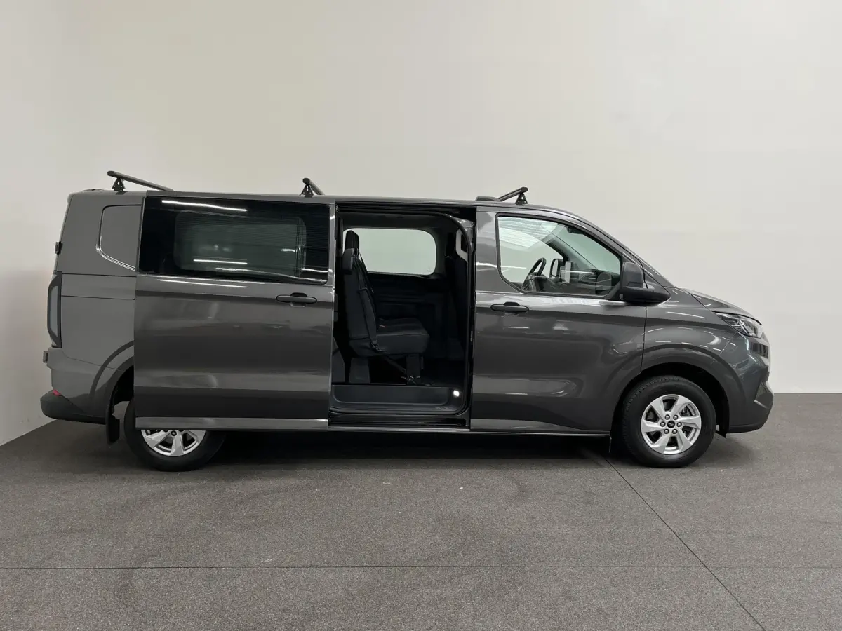 300 2.0 TDCI L2H1 Trend NM Dubbele Cabine Ford Transit Custom 300 2.0 TDCI L2H1 Trend NM Airco Navi Cruise PDC Camera