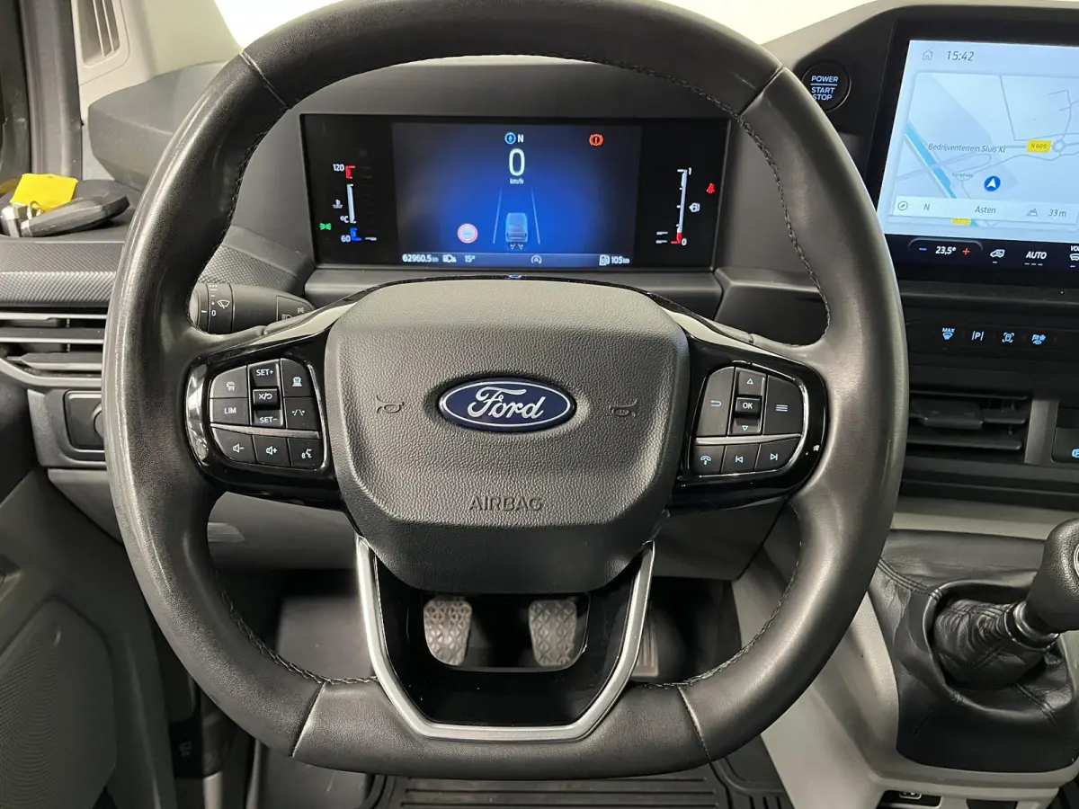 300 2.0 TDCI L2H1 Trend NM Dubbele Cabine Ford Transit Custom 300 2.0 TDCI L2H1 Trend NM Airco Navi Cruise PDC Camera