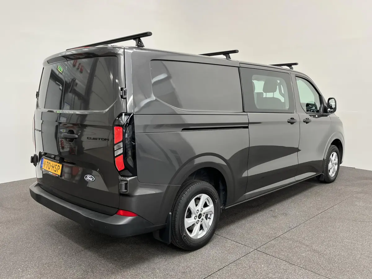 300 2.0 TDCI L2H1 Trend NM Dubbele Cabine Ford Transit Custom 300 2.0 TDCI L2H1 Trend NM Airco Navi Cruise PDC Camera
