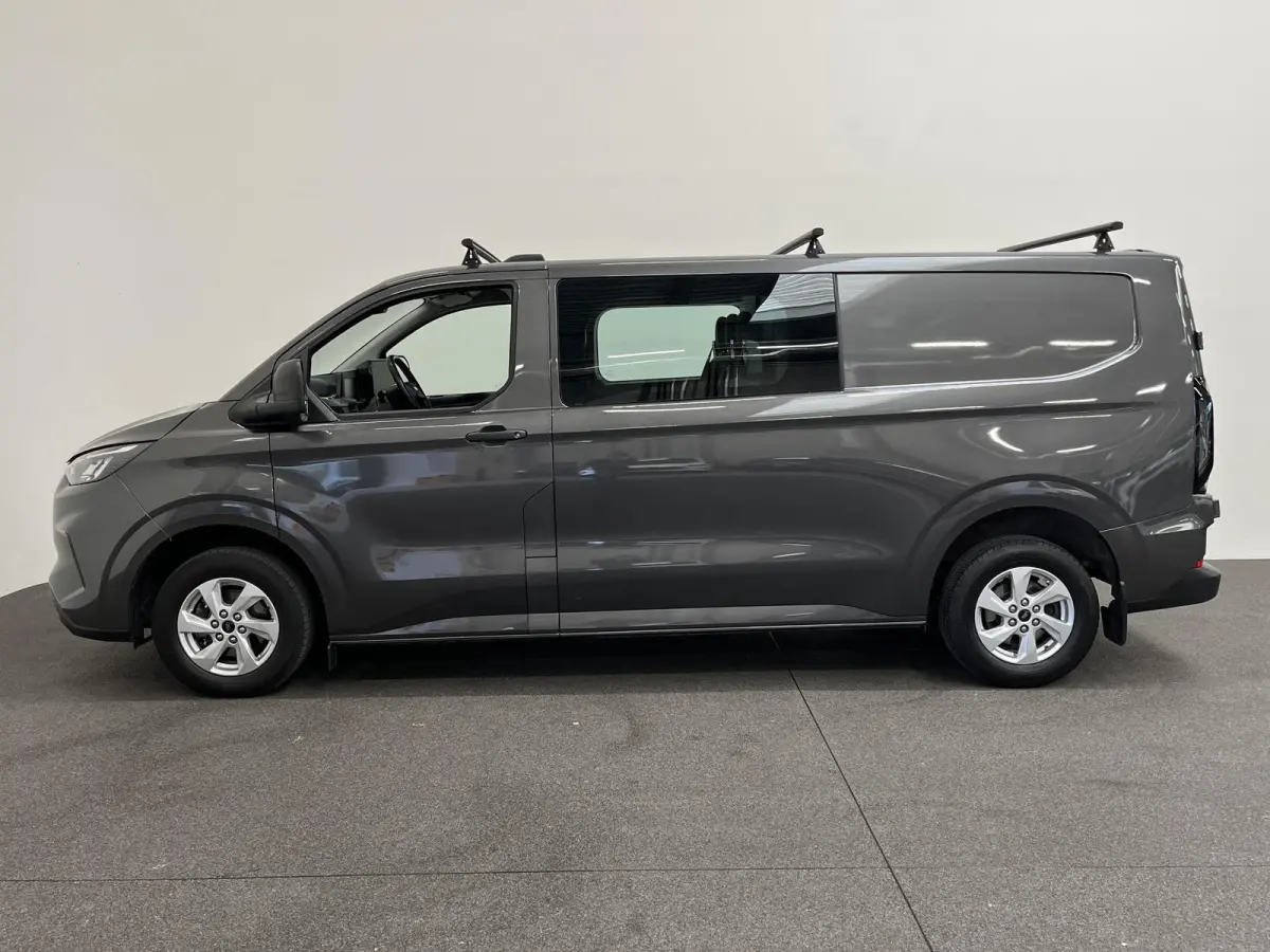 300 2.0 TDCI L2H1 Trend NM Dubbele Cabine Ford Transit Custom 300 2.0 TDCI L2H1 Trend NM Airco Navi Cruise PDC Camera