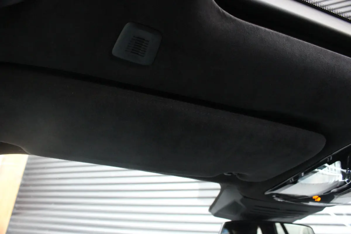 XDrive50e High Executive / HEAD-UP / PANO-DAK / 4-WHEEL STRURING / LUCHTVERING / DRIVING ASSISANT / SOFTCLOSE / M-SEATS