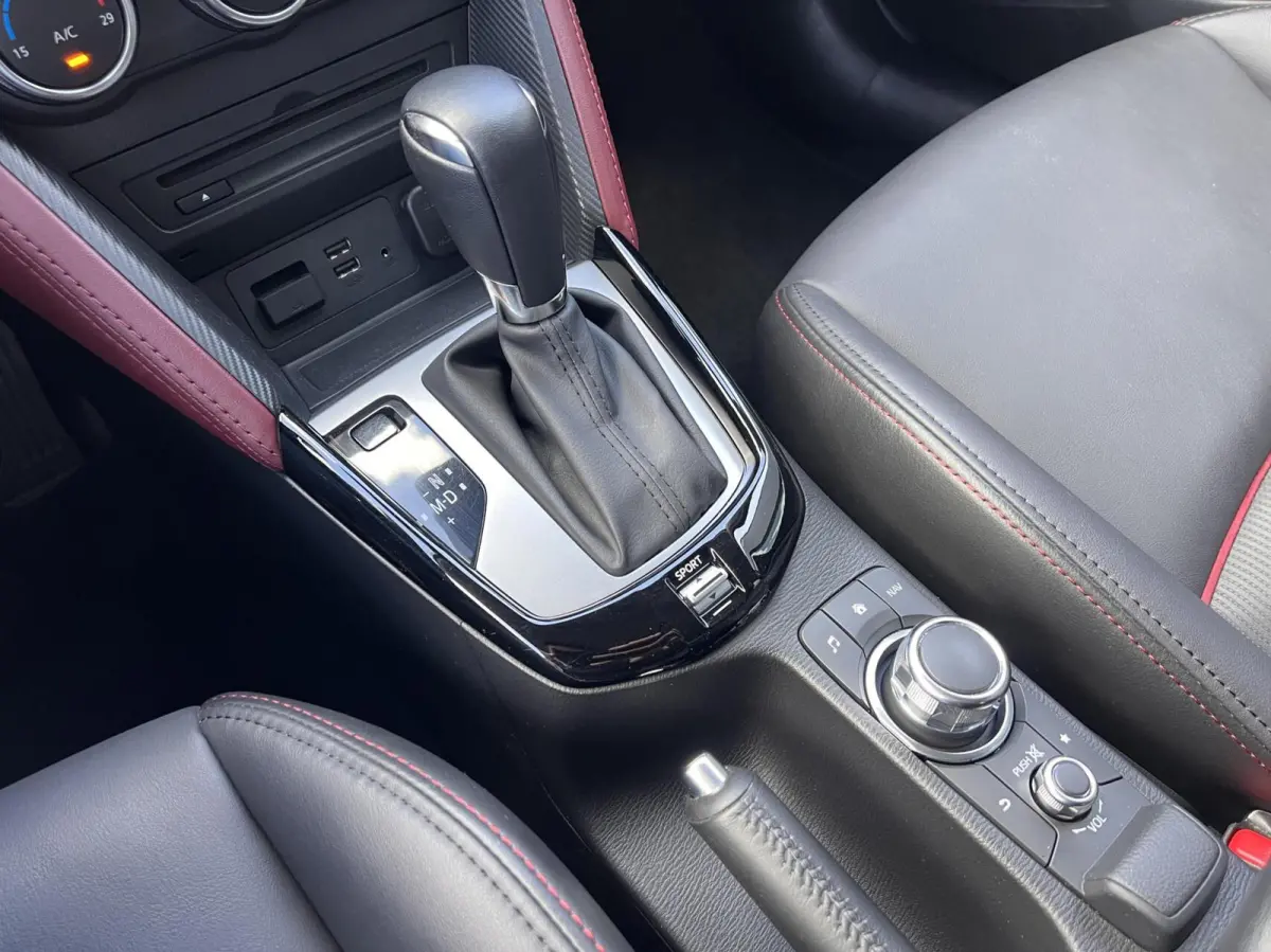 2.0 SkyActiv-G 120 GT-M Automaat Clima Cruise PDC