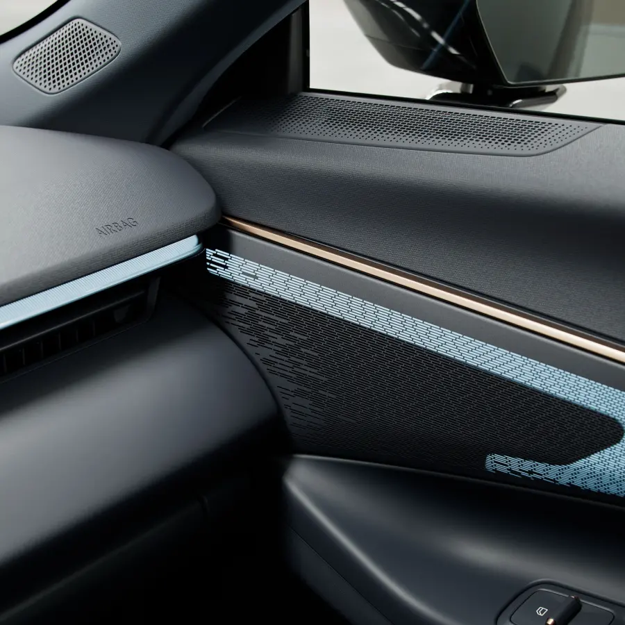 1.5 Core | 11 kW lader | Alarmsysteem | Apple Carplay/Android Auto|telefoonintegratie premium