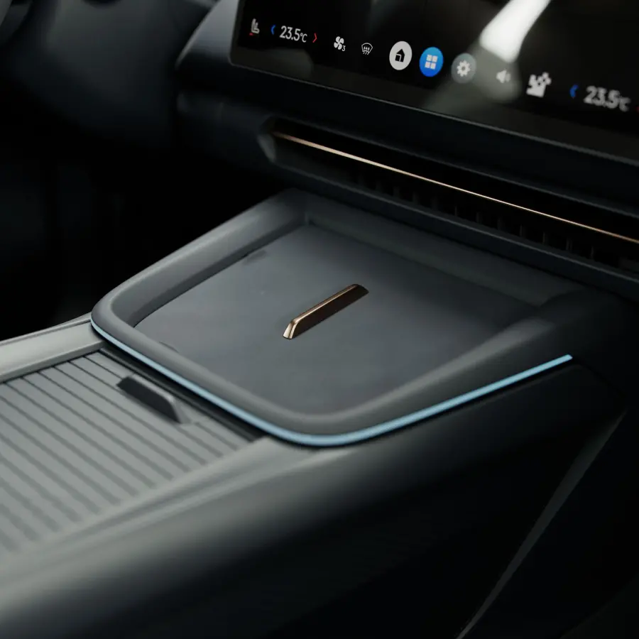 1.5 Core | 11 kW lader | Alarmsysteem | Apple Carplay/Android Auto|telefoonintegratie premium