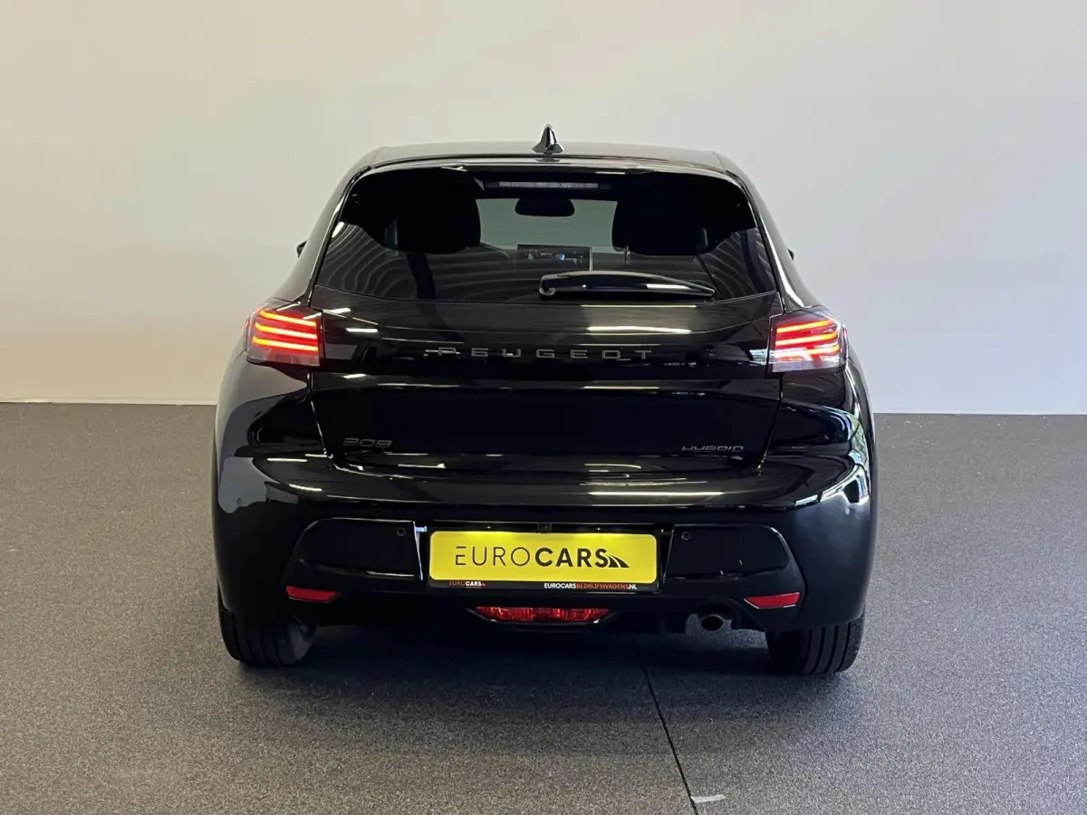 Hybrid 100 Automaat Allure Navigatie Apple Carplay/ Android Auto Camera Parkeersensoren Adaptive Cruise Control Stoelverwarming Ledverlichting Climate control