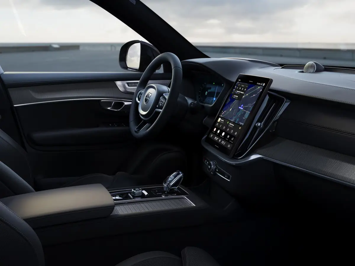 T8 Plug-in hybrid AWD Ultra Dark Exec. Ed. | Panoramadak | 360° camera | Bowers & Wilkins | Luchtvering | Head-up display | Stoelventilatie | Trekhaak
