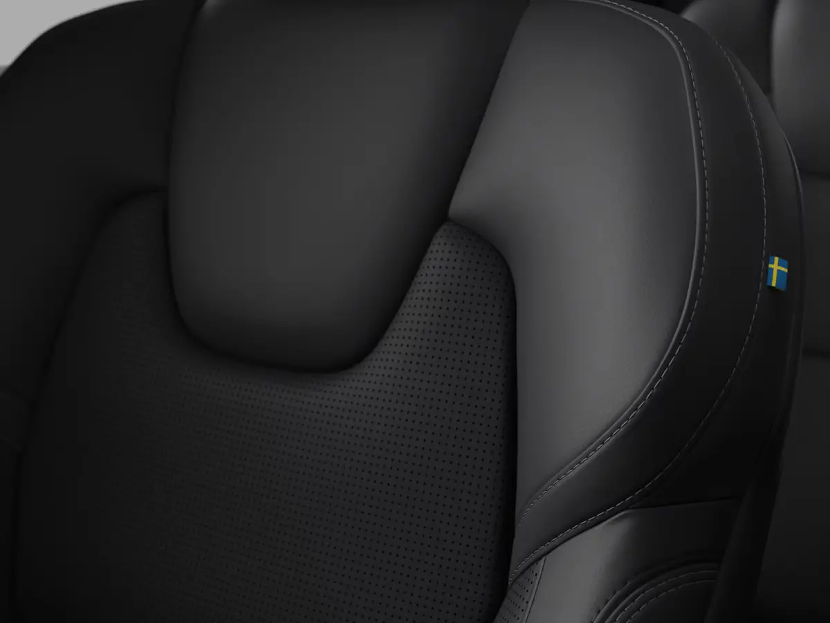T8 Plug-in hybrid AWD Ultra Dark Exec. Ed. | Panoramadak | 360° camera | Bowers & Wilkins | Luchtvering | Head-up display | Stoelventilatie | Trekhaak