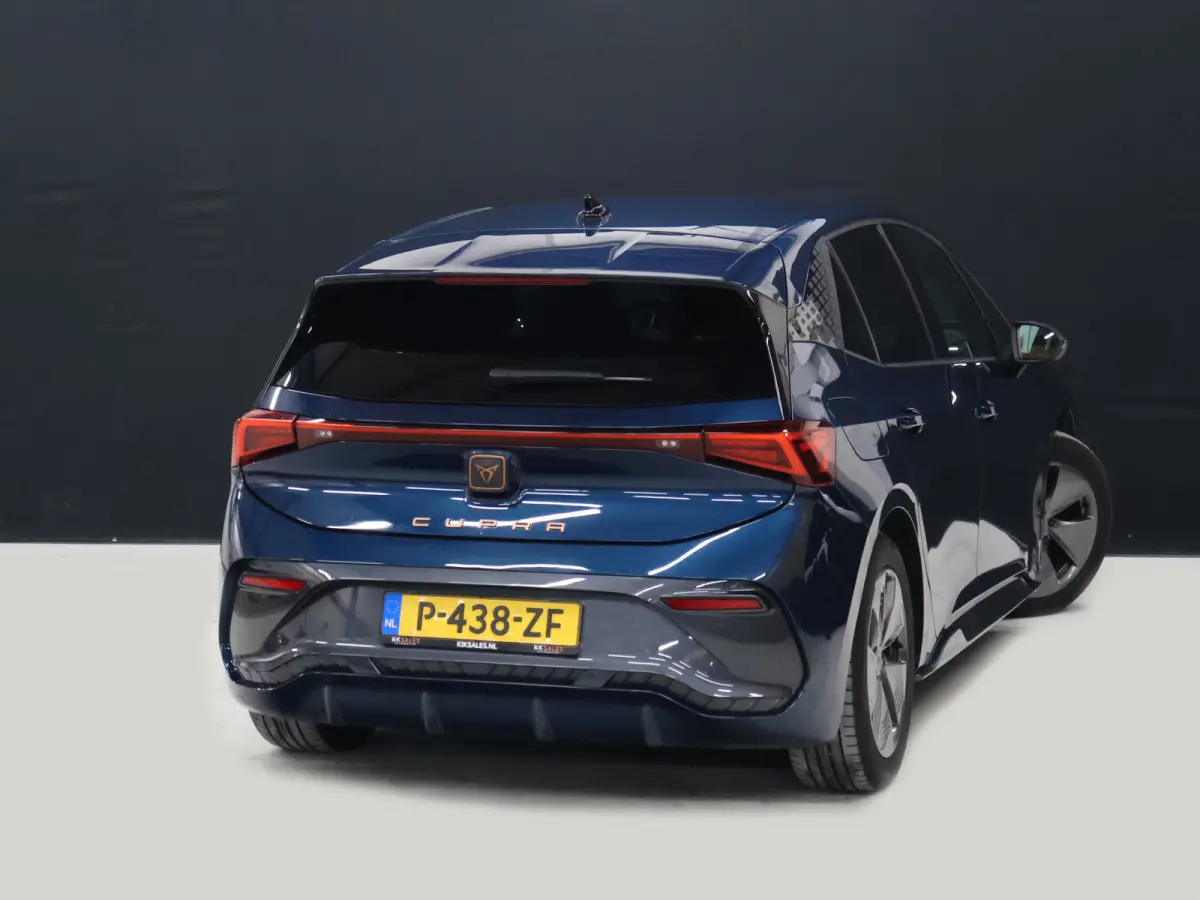 Essential 62 kWh [SOH 92%, APPLE CARPLAY, ANDROID, STUURVERWARMING, PARKEERASSISTENT, PARKEERSENSOREN V+A, SPEEDLIMITER, CLIMATE CONTROL, NAVIGATIE, NIEUWSTAAT]