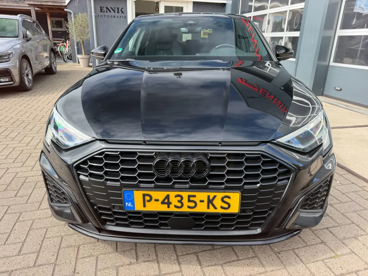 35 TFSI S edition S-Line / Matrix LED / Virtual / BTW / Black Pack .