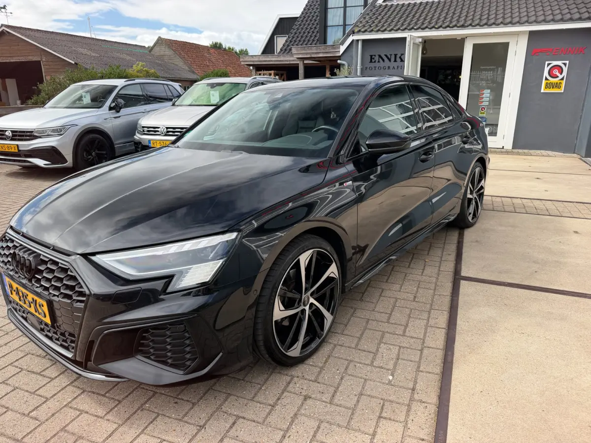 35 TFSI S edition S-Line / Matrix LED / Virtual / BTW / Black Pack .
