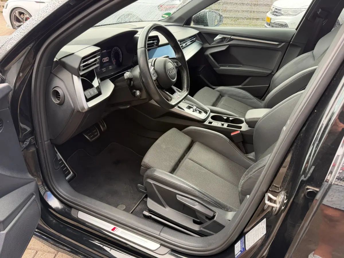 35 TFSI S edition S-Line / Matrix LED / Virtual / BTW / Black Pack .