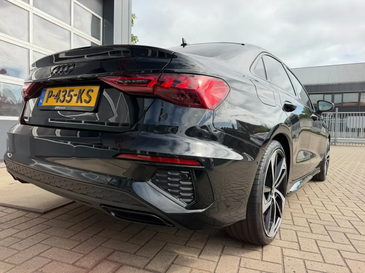 35 TFSI S edition S-Line / Matrix LED / Virtual / BTW / Black Pack .