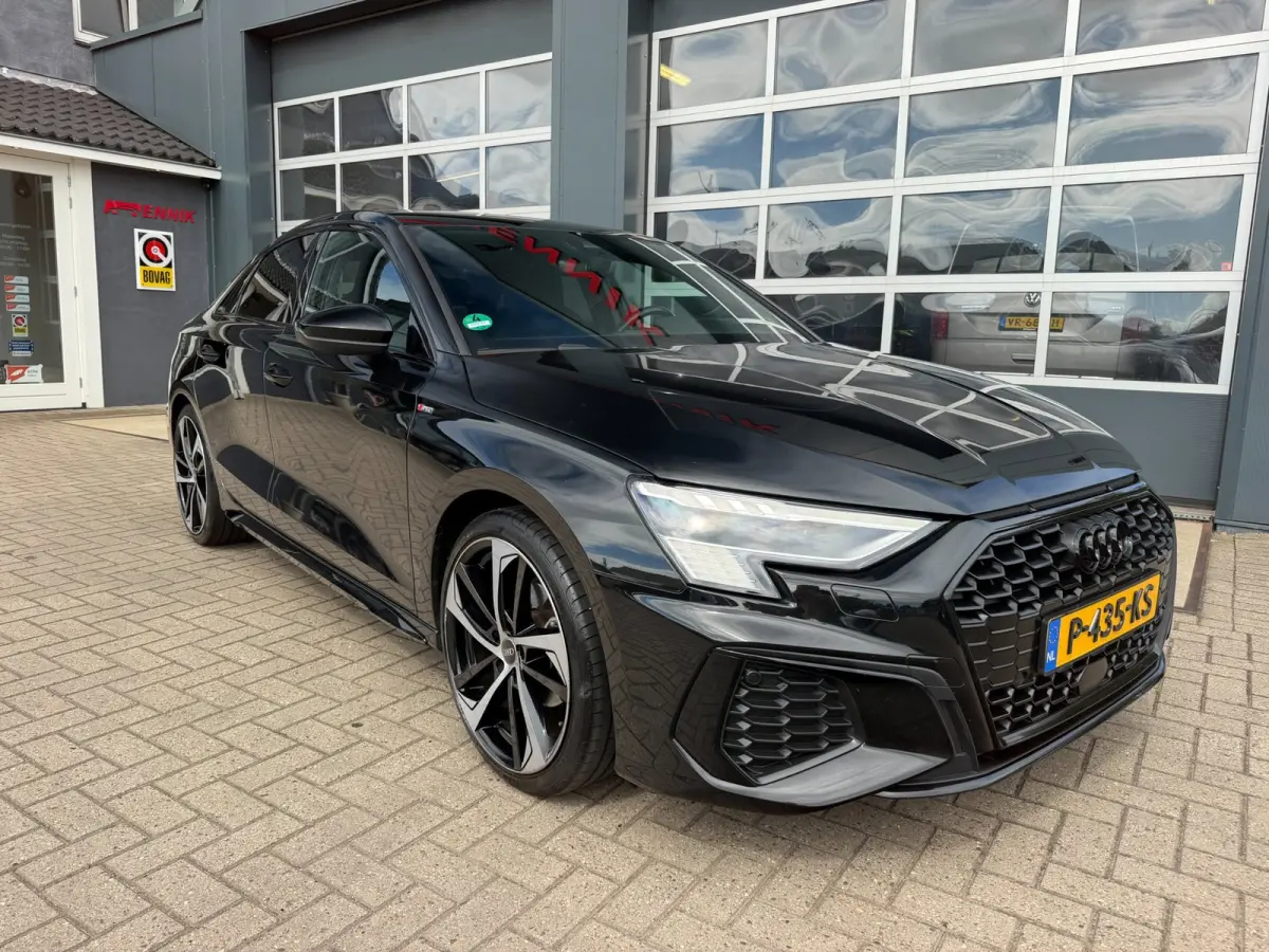 35 TFSI S edition S-Line / Matrix LED / Virtual / BTW / Black Pack .