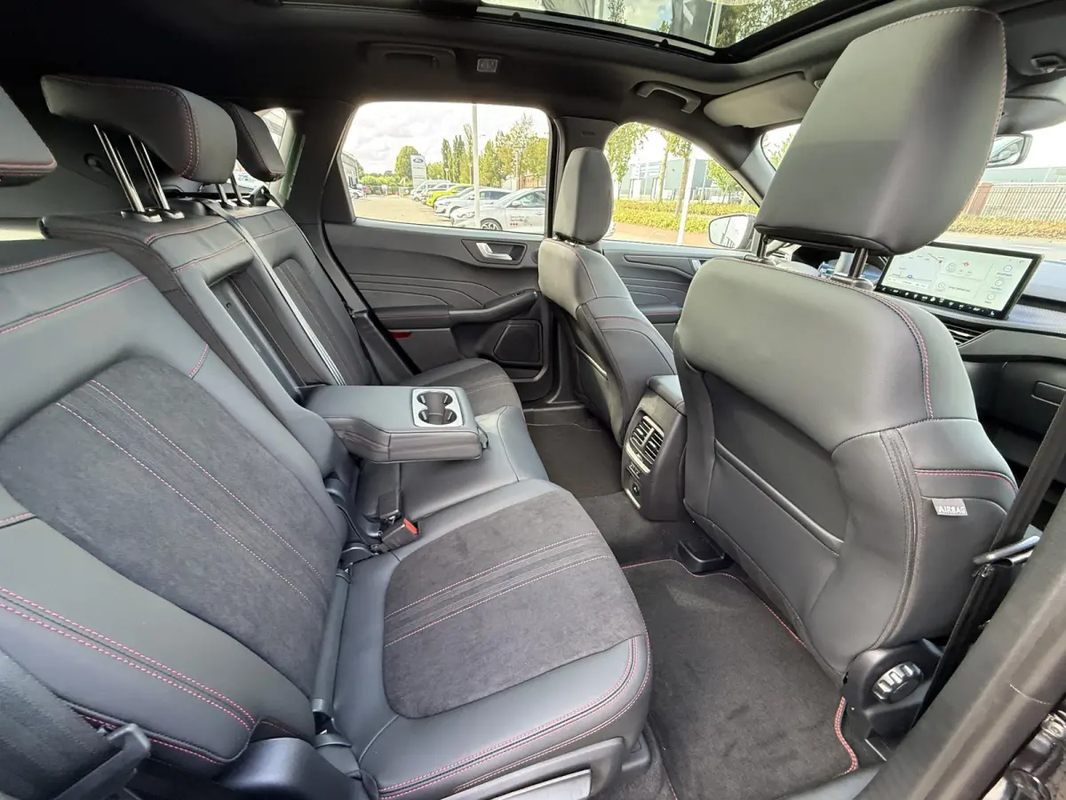 2.5 PHEV ST-Line X Panorama dak | Memory functie Bestuurdersstoel | Winter pack
