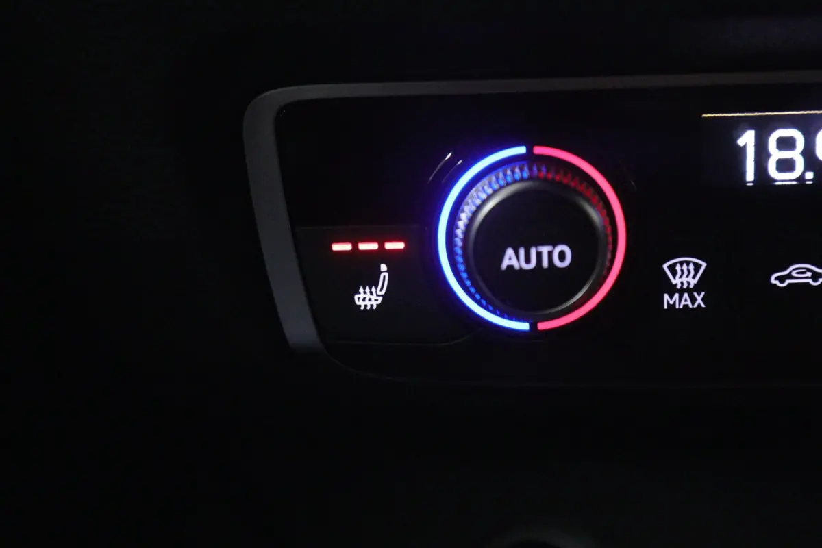 45 TFSI e S Edition 3X S-Line /PANO/KEYLES/STOELV/CARPLAY/VOL