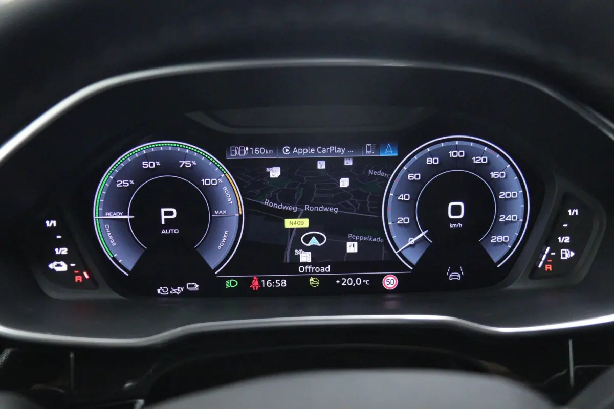 45 TFSI e S Edition 3X S-Line /PANO/KEYLES/STOELV/CARPLAY/VOL