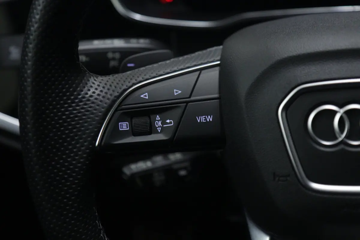 45 TFSI e S Edition 3X S-Line /PANO/KEYLES/STOELV/CARPLAY/VOL