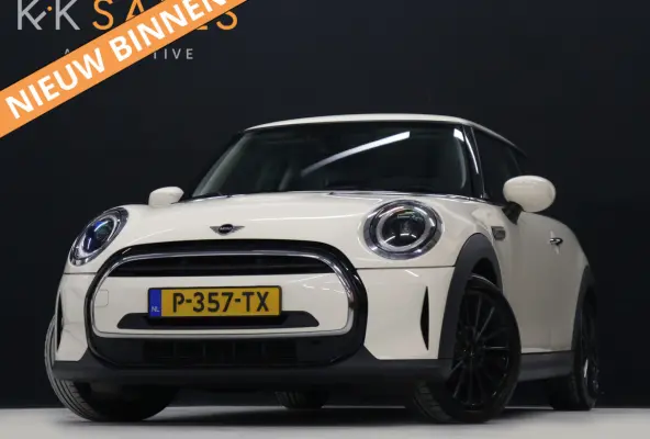 1.5 One Business Edition [APPLE CARPLAY, JCW VELG, PARKEERSENSOR, SPORTSTOELEN, CRUISE CONTROL, NIEUWSTAAT]