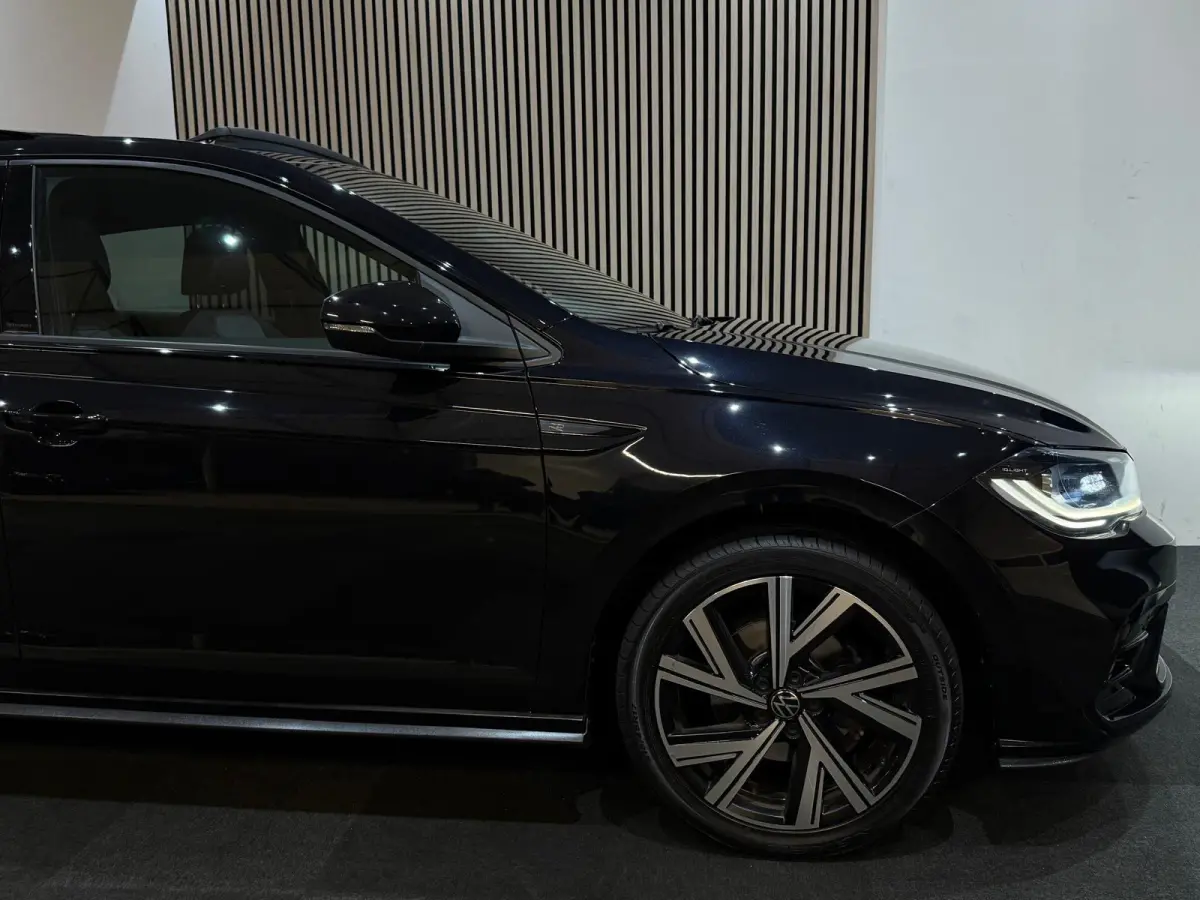 1.0 TSI R-Line Business originele km's Pano Navi Led IQ Lights