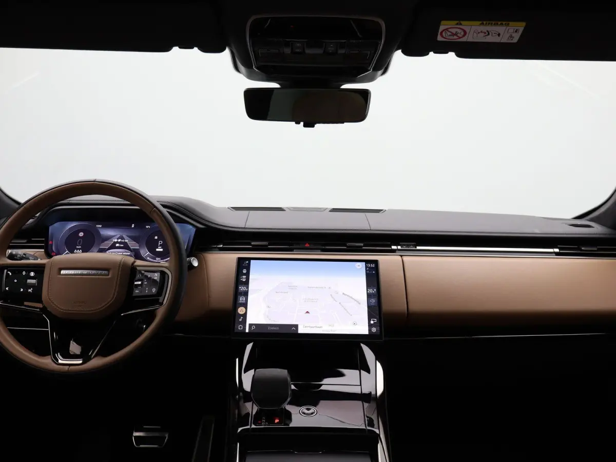 3.0 P550e Autobiography PHEV | Signature Audio | 4-Wheel Steering | Alcantara Hemelbekleding | Cold Climate Pack