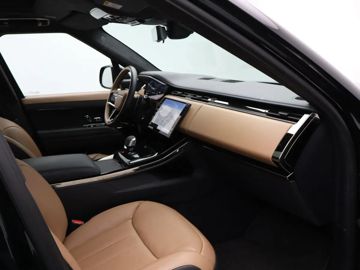 3.0 P550e Autobiography PHEV | Signature Audio | 4-Wheel Steering | Alcantara Hemelbekleding | Cold Climate Pack
