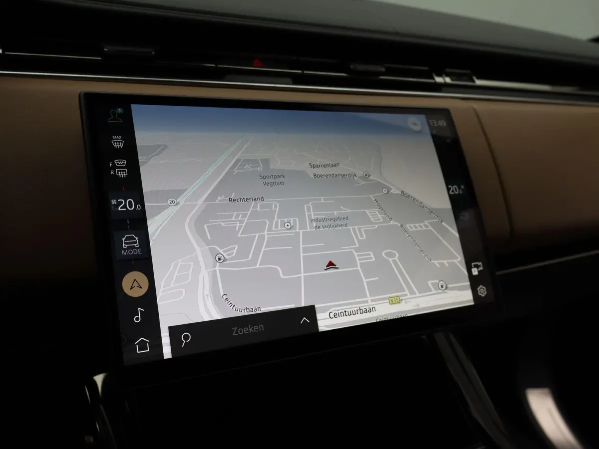 3.0 P550e Autobiography PHEV | Signature Audio | 4-Wheel Steering | Alcantara Hemelbekleding | Cold Climate Pack