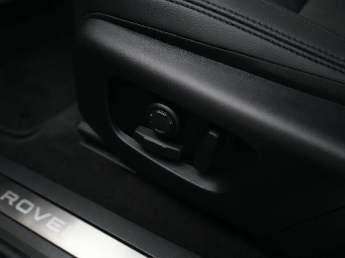 1.5 P270e PHEV Business Dynamic Edition | Cold Climate Pack | Black Exterior Pack | Elektrische Trekhaak