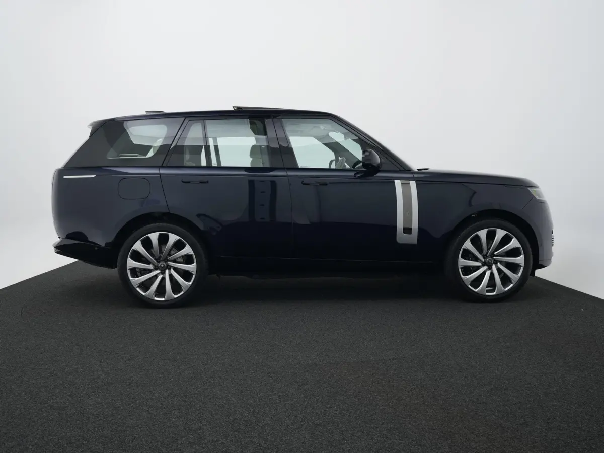 3.0 P550e SV PHEV | SV Convenience Pack | Mohair mattenset | SV 23inch Velgen