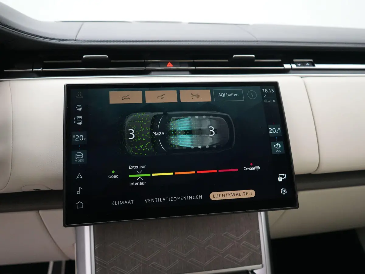3.0 P550e SV PHEV | SV Convenience Pack | Mohair mattenset | SV 23inch Velgen