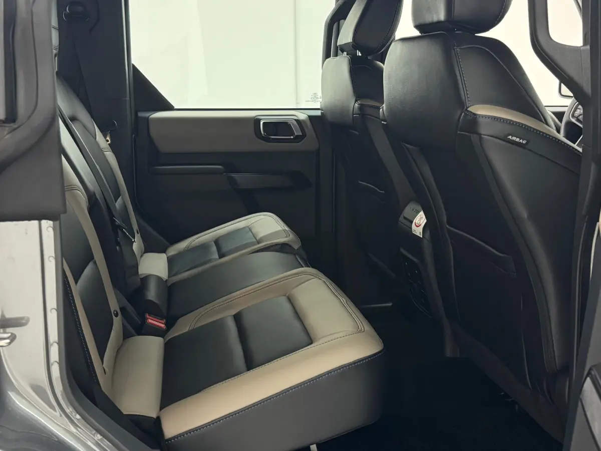 2.7 V6 EcoBoost Wildtrak