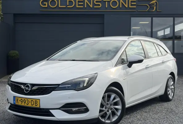 1.2 Edition ✓Camera ✓110pk✓2e Eigenaar✓Carplay✓Navi✓Airco✓Cruise✓Pdc✓LED koplampen✓N.A.P.✓6 Bak✓Pdc V+A✓Lm velgen✓Dakdragers ✓Comfortstoelen✓Bj 11-2020✓Apk 