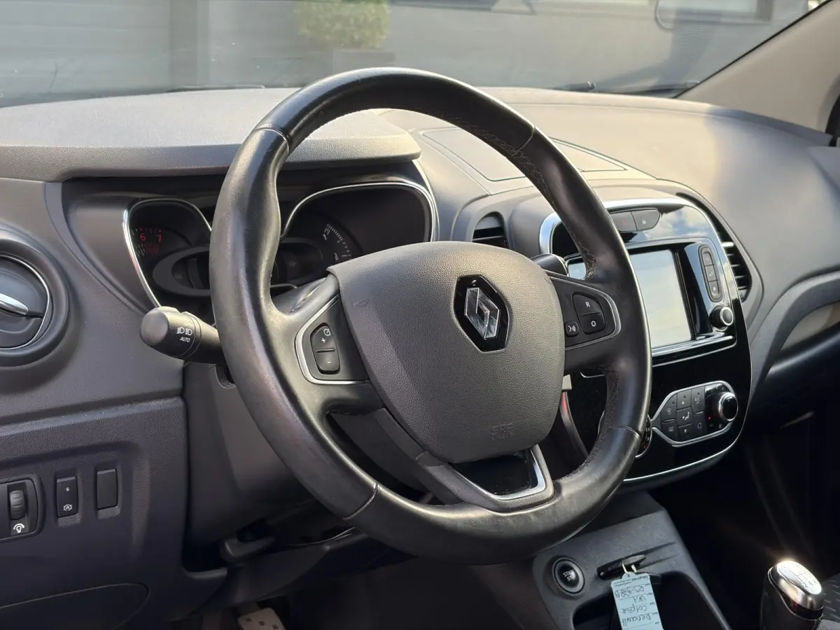 0.9 TCe Intens ✓1e Eigenaar✓Camera ✓Keyless✓Airco✓Cruise✓Dealer Onderhouden✓LED koplampen✓Dodehoeksensor✓17'' Lm velgen✓Pdc V+A✓N.A.P✓Bj 12-2017✓Apk tot 01-2027