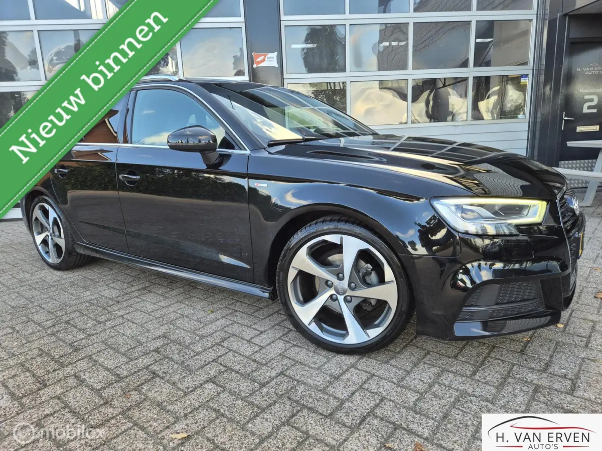 1.0 TFSI Sport S-LINE RIJKLAAR! 18" NAVI
