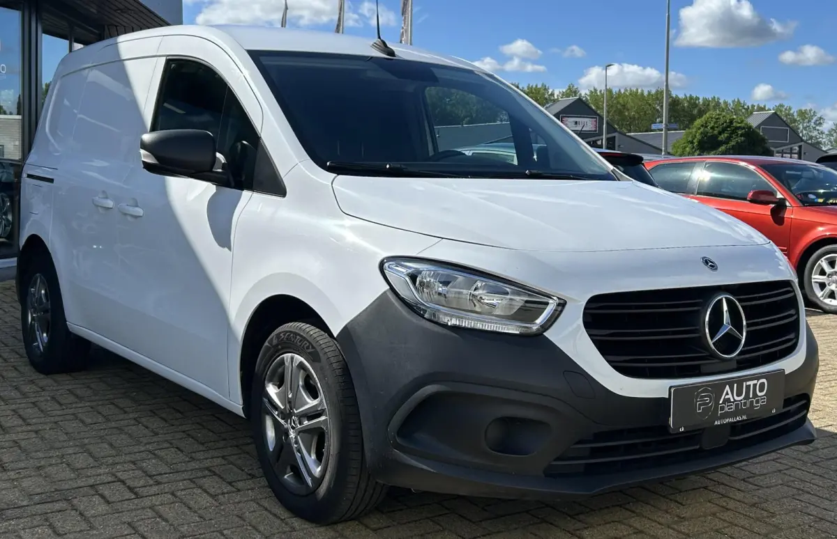 108 CDI L1 Pro | NIEUWE MODEL | Trekhaak | Airco | 2 Sleutels |