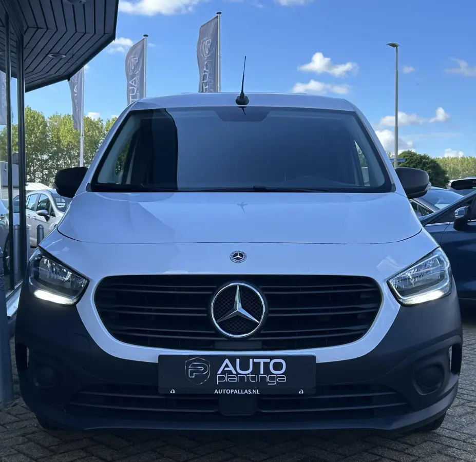 108 CDI L1 Pro | NIEUWE MODEL | Trekhaak | Airco | 2 Sleutels |
