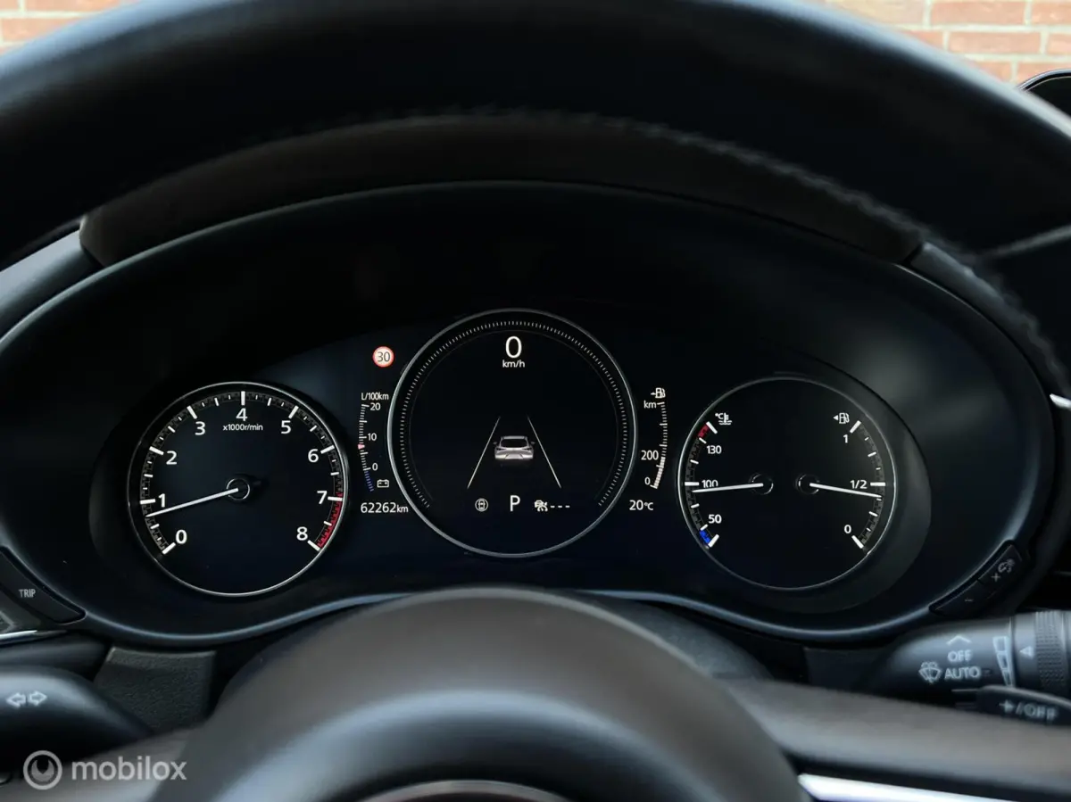 2.0 e-SkyActiv-G M Hybrid Comfort | 360° Camera | BOSE | Leer | HUD | Stuurverw. | Stoelverw.