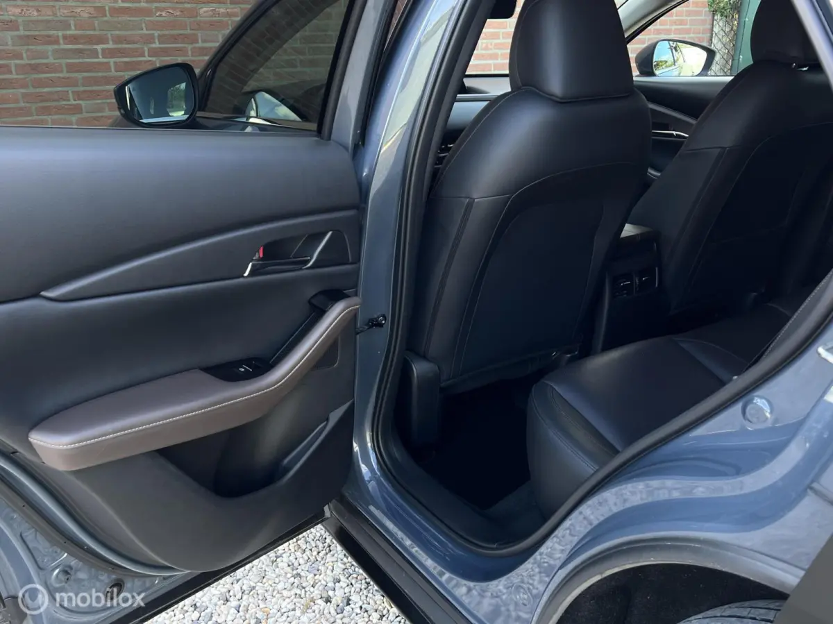 2.0 e-SkyActiv-G M Hybrid Comfort | 360° Camera | BOSE | Leer | HUD | Stuurverw. | Stoelverw.