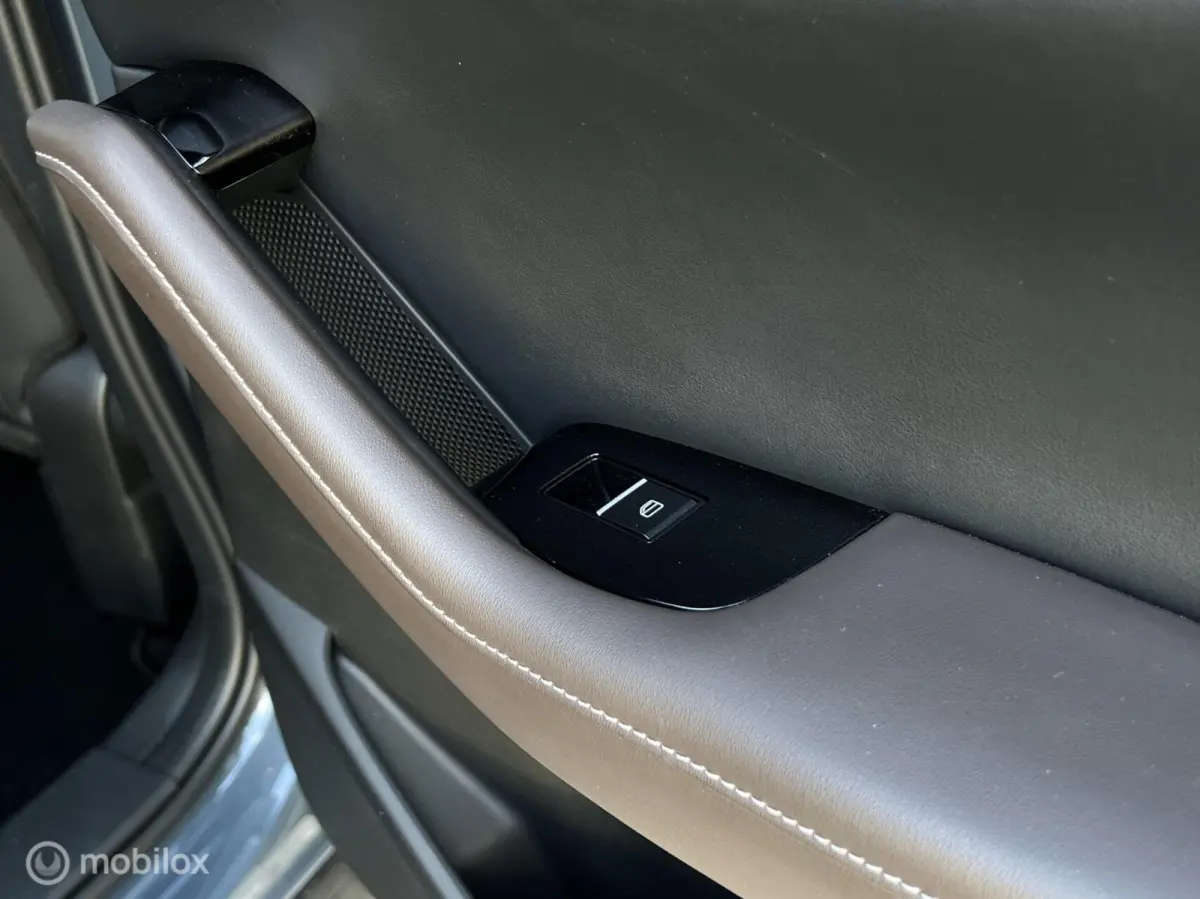 2.0 e-SkyActiv-G M Hybrid Comfort | 360° Camera | BOSE | Leer | HUD | Stuurverw. | Stoelverw.
