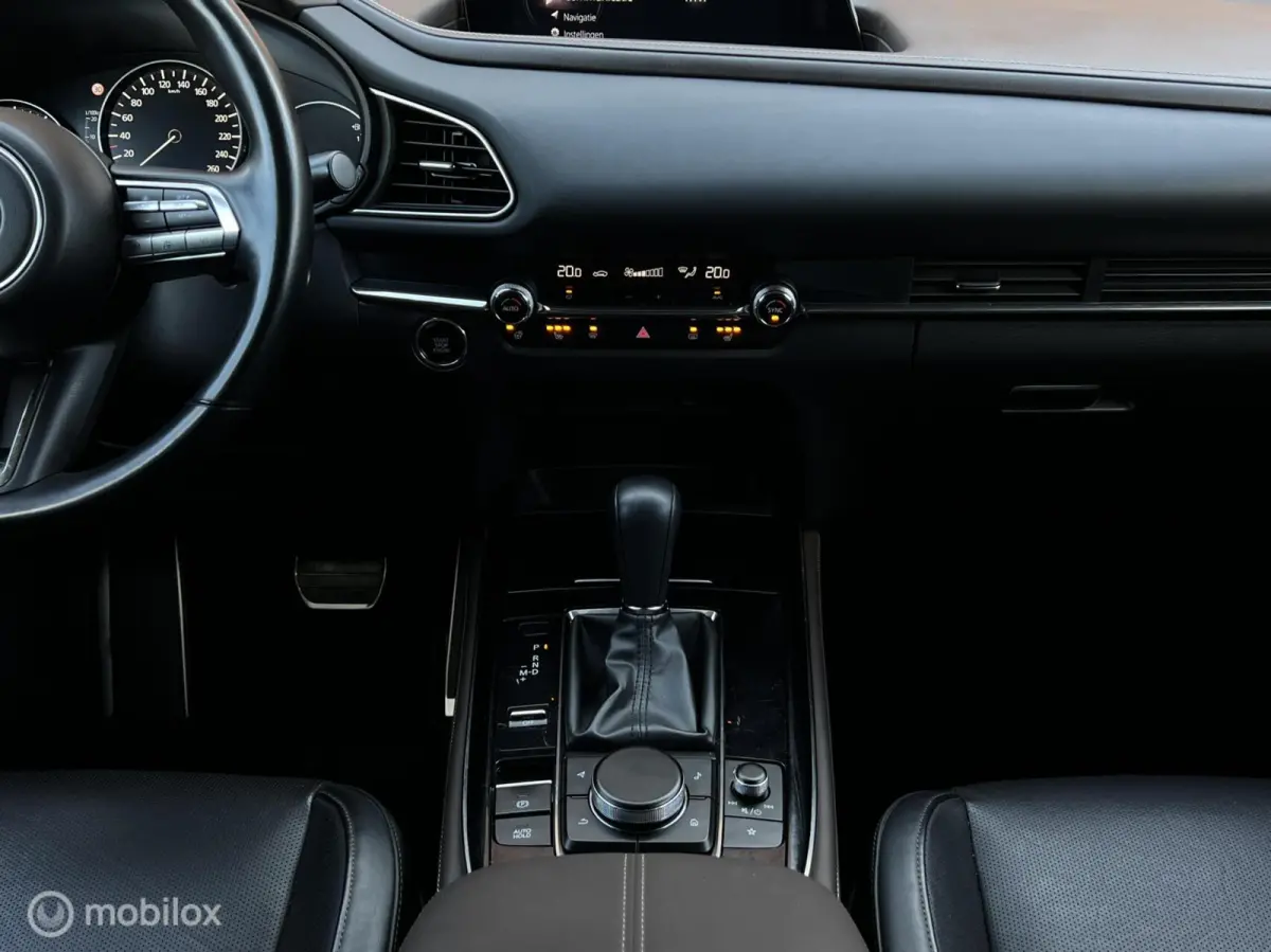 2.0 e-SkyActiv-G M Hybrid Comfort | 360° Camera | BOSE | Leer | HUD | Stuurverw. | Stoelverw.