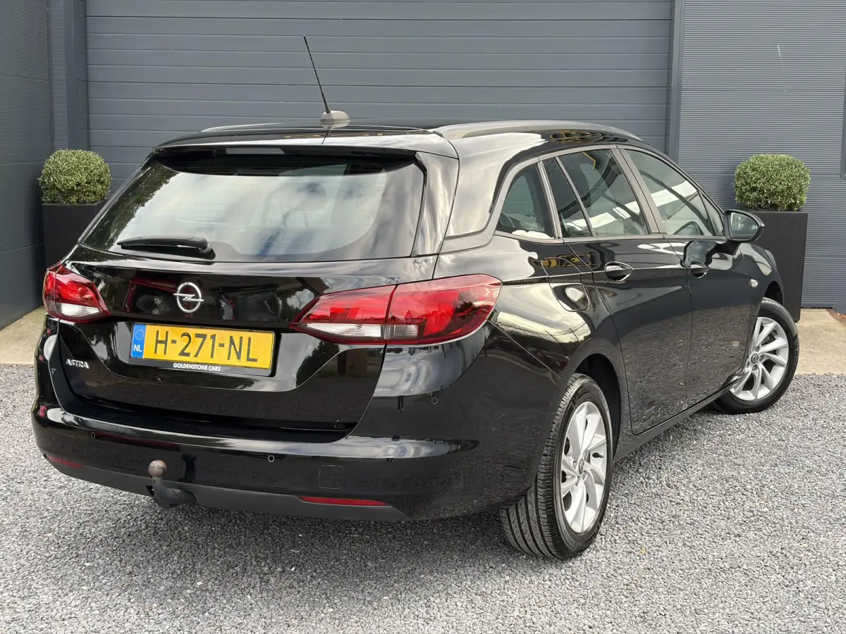 1.2 Edition ✓131pk✓2e Eigenaar✓Trekhaak✓Navi✓Airco✓Cruise✓Pdc V+A✓Lm velgen✓Dealer Onderhouden✓Comfortstoelen✓N.A.P✓Apk tot 07-2028
